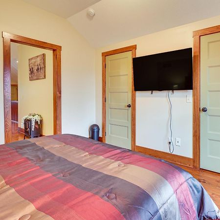 Dundee Happy Haven Hill Cabin With Patio And Fire Pit! 빌라 외부 사진